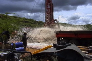 Fig.7: Drilling of deep boreholes to increase access to a larger volume of stored groundwater